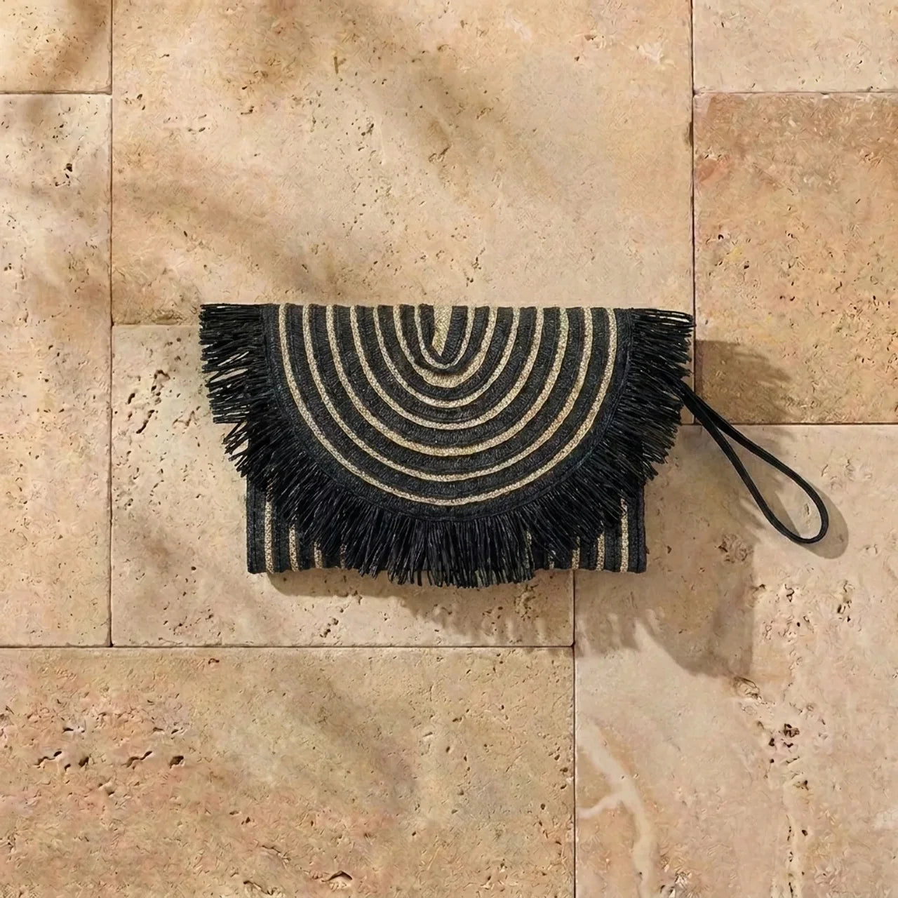 Dark Luxe Tasche